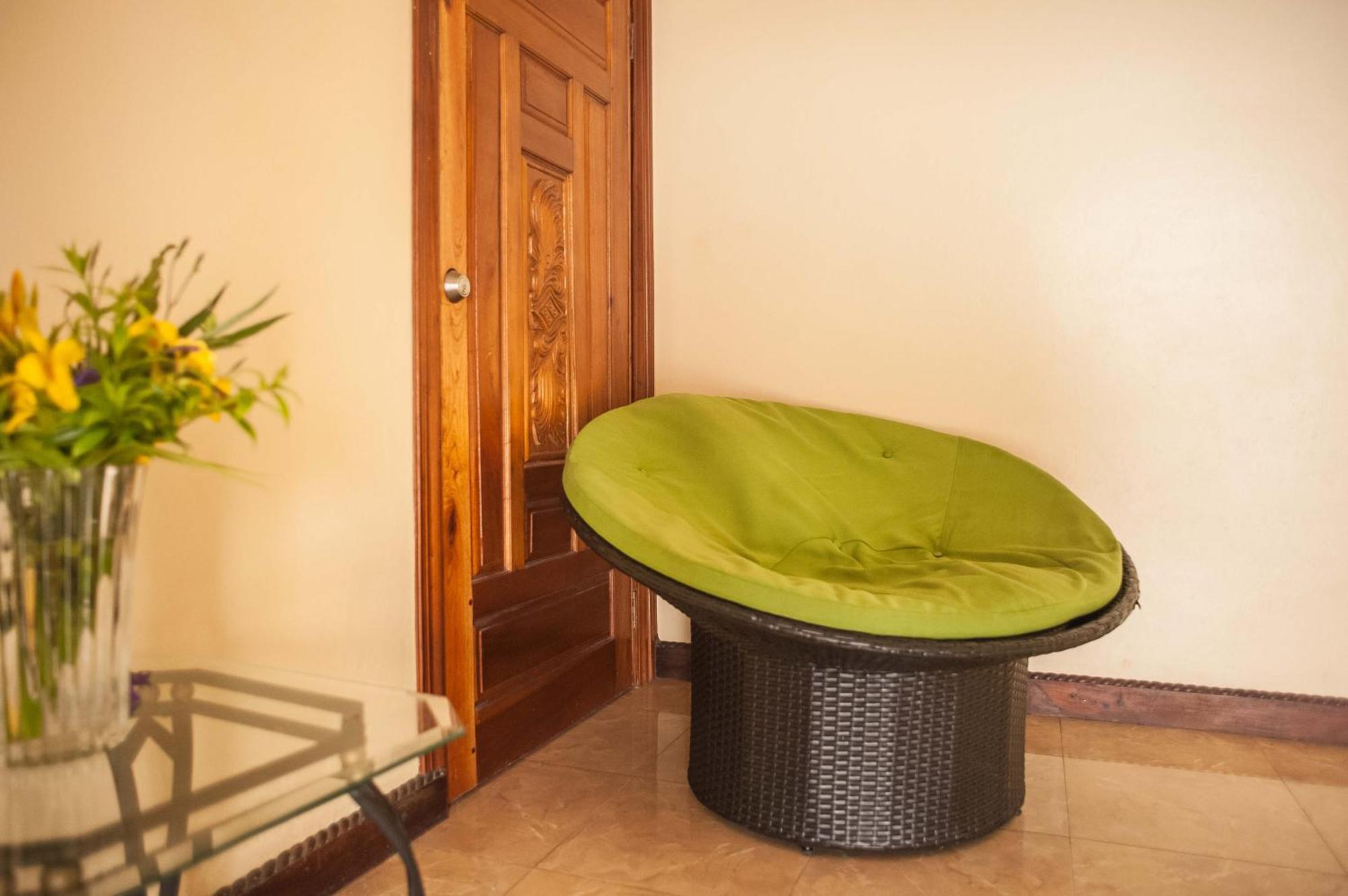 Clarridge View Guesthouse Montego Bay Dış mekan fotoğraf