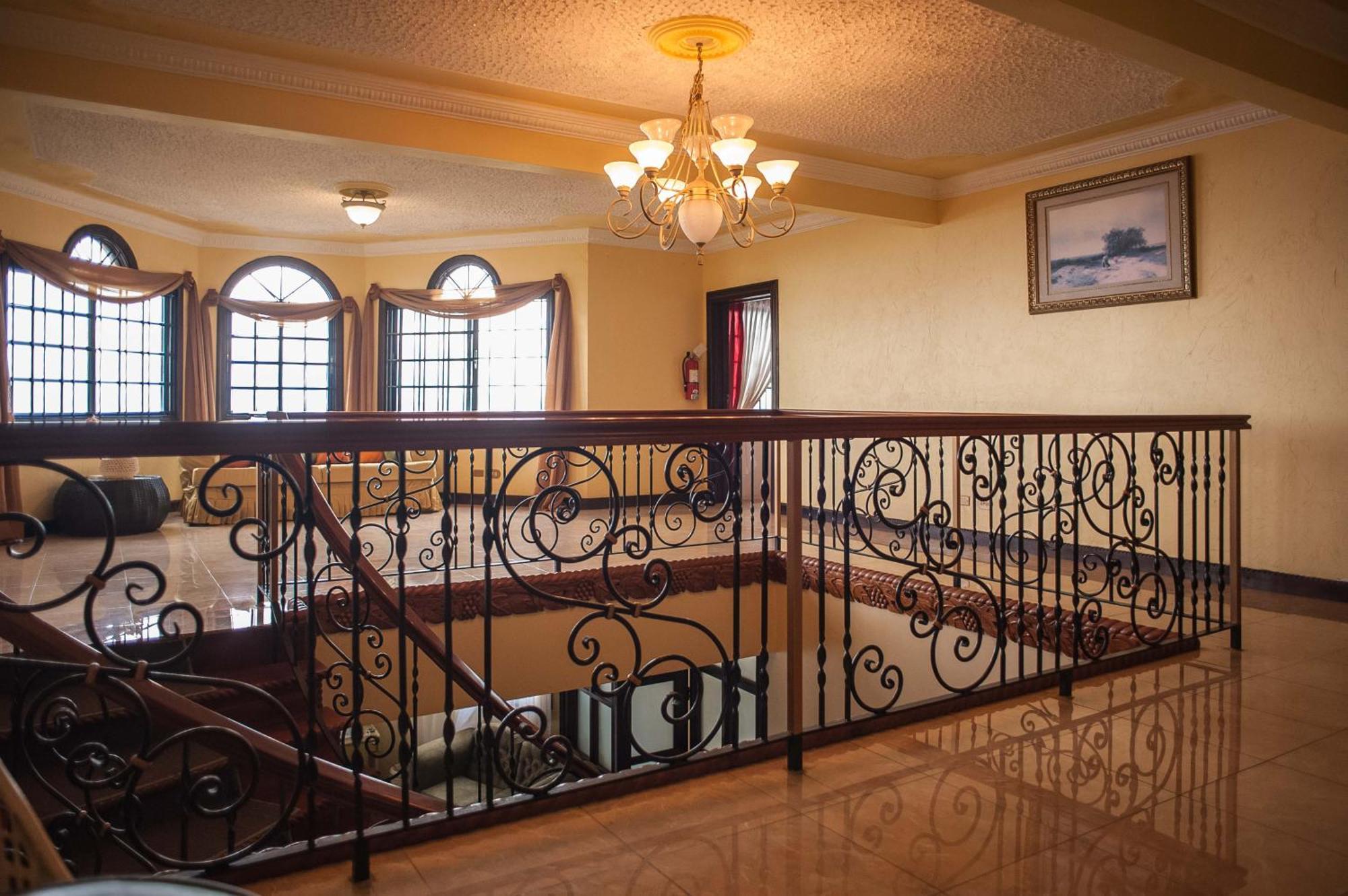 Clarridge View Guesthouse Montego Bay Dış mekan fotoğraf